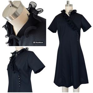 Vintage 60’s TONI TODD Ruffle Shift Dress